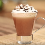 Café moca: aprenda sobre las fuentes y pruebe nuestras recetas para hacer un excelente moca