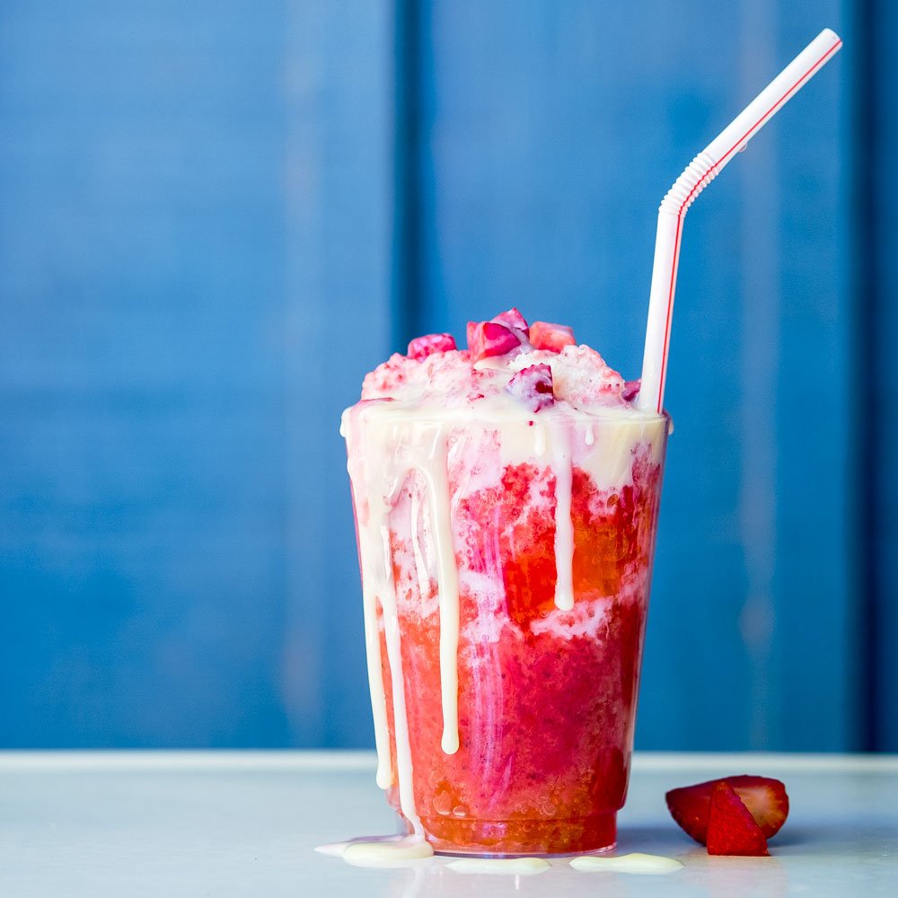 Receta de hielo raspado con agua de coco – Choco Coffee Mountain, Sweet Milk Fruit Medley y Red Bean Ice