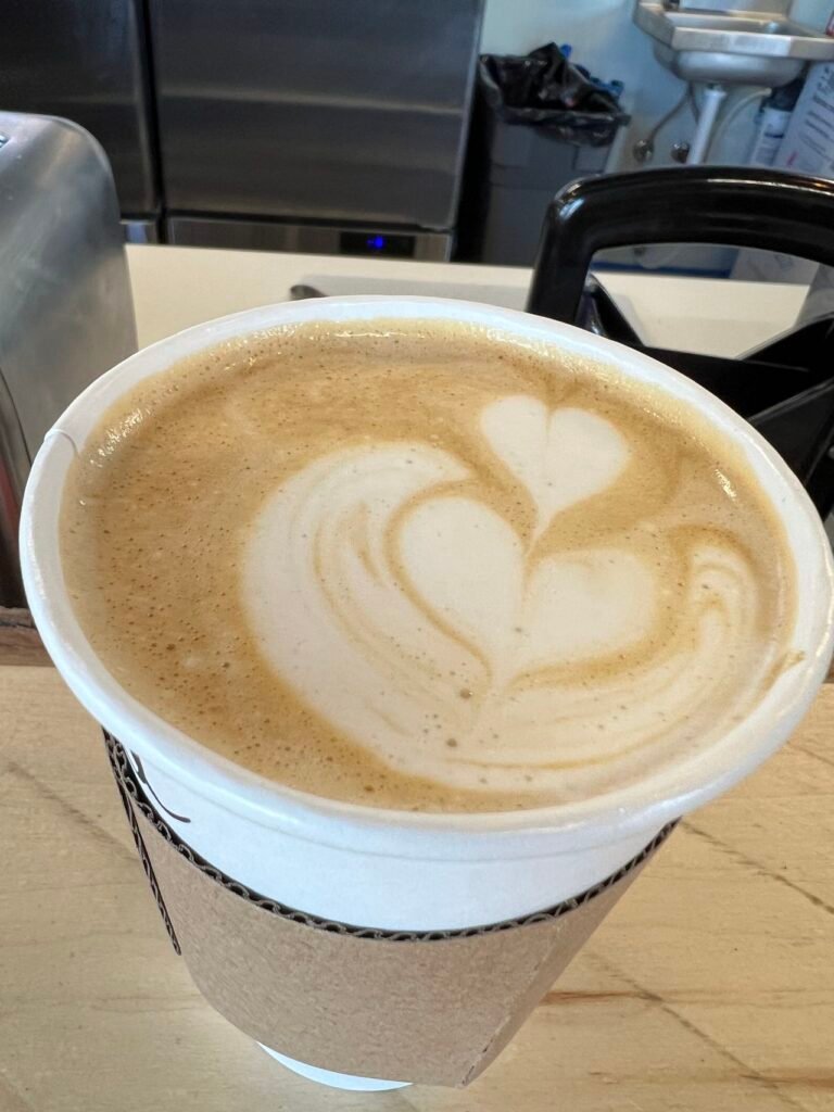 La cafetería Tremont Roasted abre una segunda ubicación en Lakewood