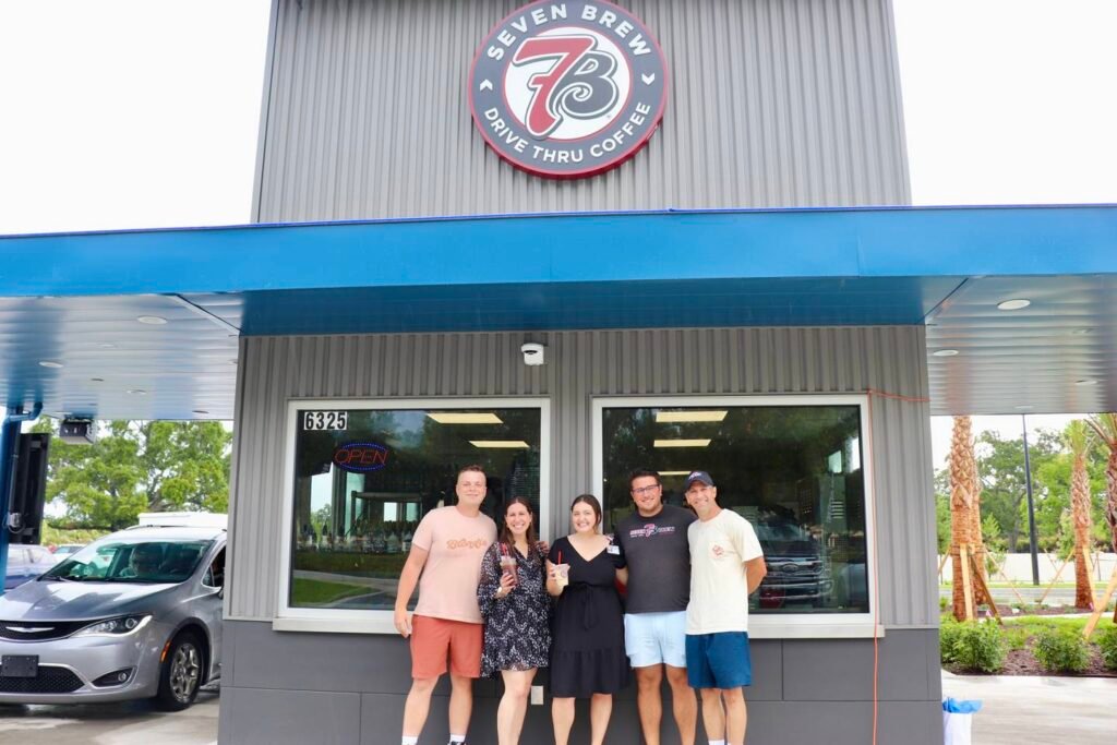 La popular marca de café abre una nueva ubicación y dona las ganancias al hospital infantil local – WFTV