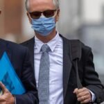 Mujer ‘derramó café preparado por el médico antes de sospechar que su semen estaba en la taza’, escucha la corte