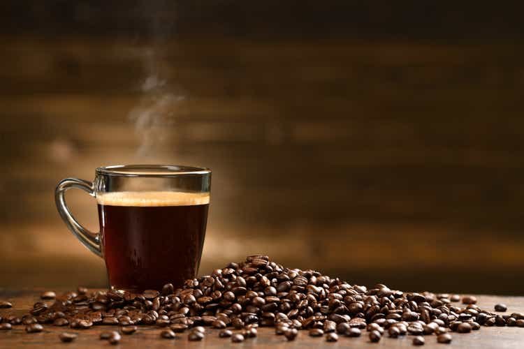 TreeHouse Foods expande el negocio del café con un acuerdo para las instalaciones de Farmer Brothers